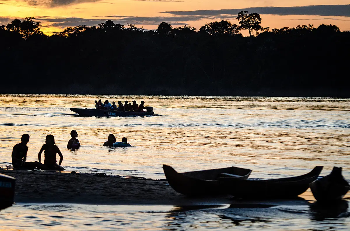 Rio Inirida en Guainia_Colombia. Foto: Wil.Amaya - stock.adobe.com